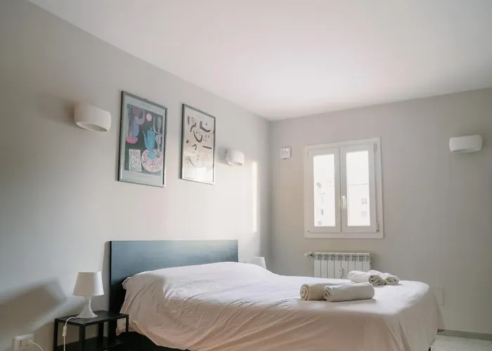 Romantic Apartment Metro A Ponte Lungo